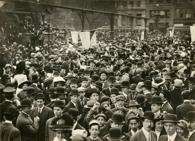 Tömeg a Union Square-en a választójogi gyűlésen, 1905-1911 körül (zselatin ezüst fotó) alkotó: Jessie Tarbox Beals