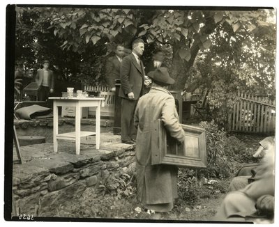 John W. Mitchell alkotó: Jessie Tarbox Beals
