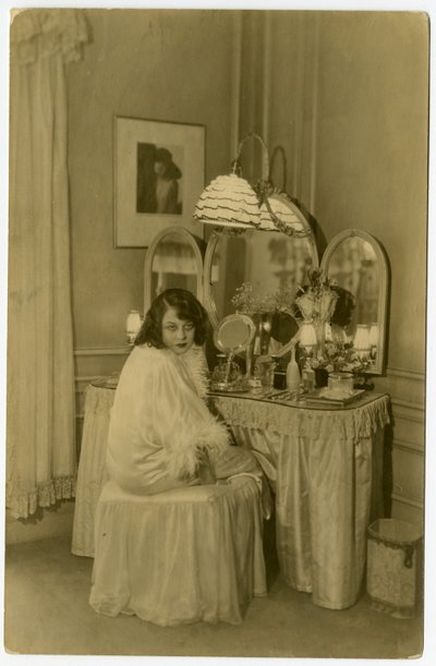 Lenore Ulric, színésznő, 1915-28 körül alkotó: Jessie Tarbox Beals