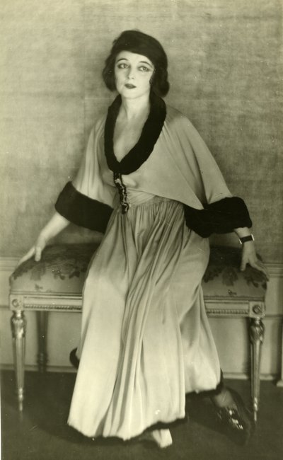 Marie Doro, c.1905-40 alkotó: Jessie Tarbox Beals