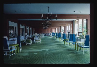 Lobby folyosó, Grossinger