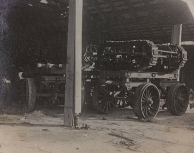 Album "Az én világháborúm - emlékek a délnyugati frontról Karintiában, Olaszországban, Trentino-Alto Adige" 1915.03.31.-1918.12.11 - Josef Zohles Bécs ": garázs Tolmezzo (f/w fotó) alkotó: Josef Zohles