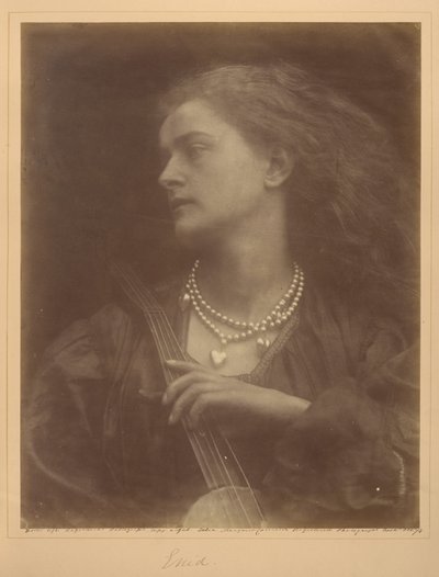 És Enid énekelt alkotó: Julia Margaret Cameron