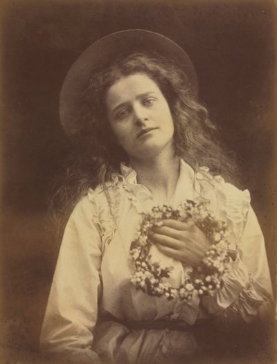 Május királynője, 1875. alkotó: Julia Margaret Cameron
