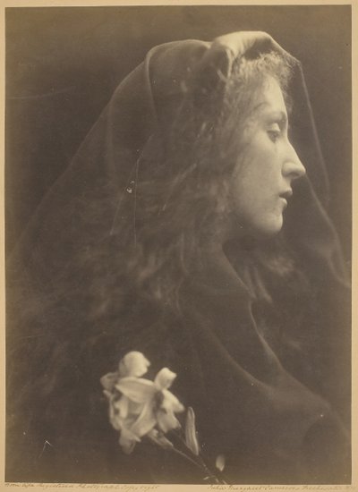Az angyal a sírnál, 1869. alkotó: Julia Margaret Cameron