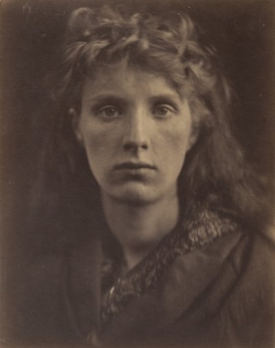 The Mountain Nimph Sweet Liberty, 1866. alkotó: Julia Margaret Cameron