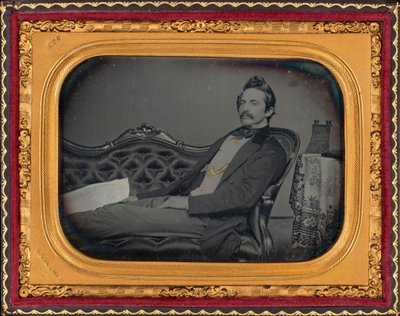 Egy férfi portréja alkotó: Kapp and Gross