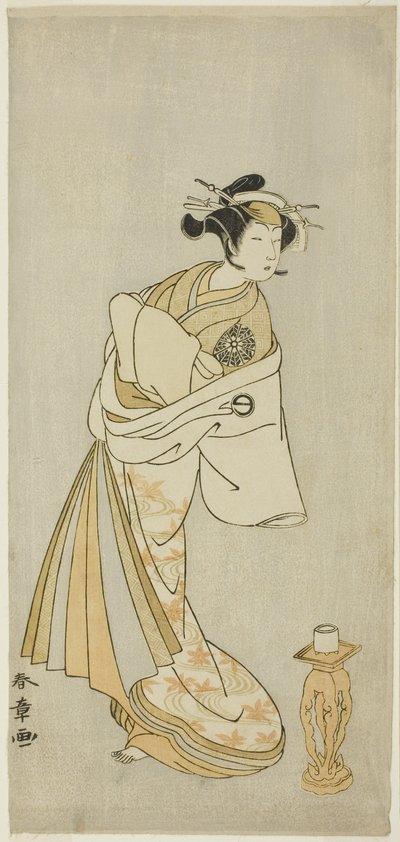 A színész Nakamura Noshio I, mint Takao udvarhölgy szelleme, a Shosagoto táncsorozatban, a "Sono Utsushi-e Matsu ni Kaede" (Fenyő és juhar árnyékképe), a Keisei Momiji no című darab második részének utolsó jelenete. Uchikake (Courtesan over-K alkotó: Katsukawa Shunsho