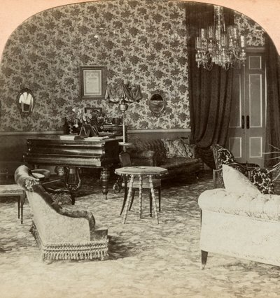 Az elnökség szalonja, Lord Roberts központja, Bloemfontein, Dél-Afrika, 1900. alkotó: Keystone View Company