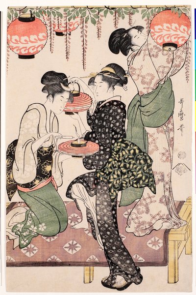 Fiatal lányok egy japán teaházból, lámpásokat akasztanak a wisteria espalierre - Kitagawa Utamaro (1753-1806) nyomata, 1795 körül, linómetszet - Teaházi lányok wisteria espalier alatt - Kitagawa Utamaro (1753-1806) színes linómetsze , kb1 alkotó: Kitagawa Utamaro