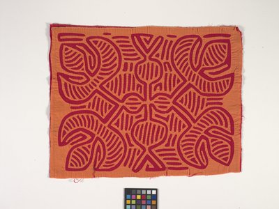 Shirt Panel (Mola) (fotó) alkotó: Kuna Indian Culture
