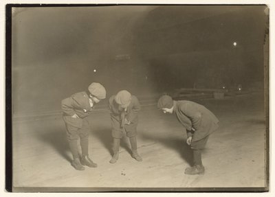 A Midnight Crap Game. alkotó: Lewis W. Hine