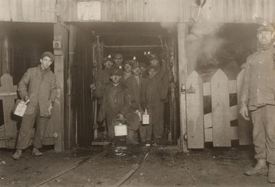 A nap végén, Pennsylvania,január 7. alkotó: Lewis Wickes Hine
