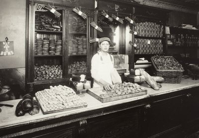 Pékfiú alkotó: Lewis Wickes Hine