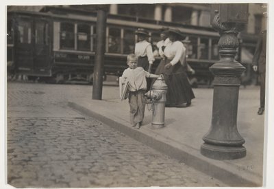 Újságárus alkotó: Lewis Wickes Hine