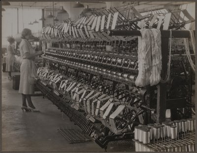 Tekercselés alkotó: Lewis Wickes Hine