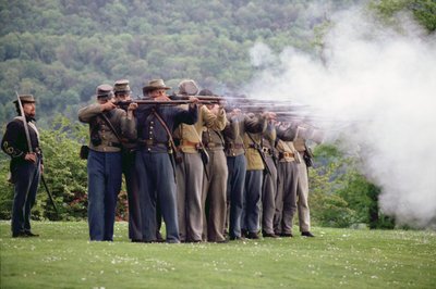 A gettysburgi csata modern újrajátszása (fotó) alkotó: Unbekannt Unbekannt