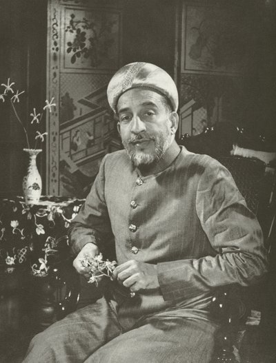 A Mamujee, Esq (f/w fotó) alkotó: Lionel Wendt