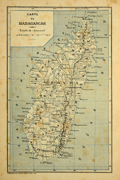 A madagaszkári háború – Az 1885-1895-ös francia expedíciók anekdotikus története, Henri Galli dit Galllichet (1854-1922), illusztrálta: Louis Bombled (1862-1927): Madagaszkár térképe, Magángyűjtemény alkotó: Louis Charles Bombled
