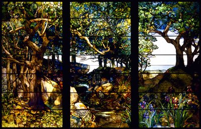 Erdős táj három panelben alkotó: Louis Comfort Tiffany
