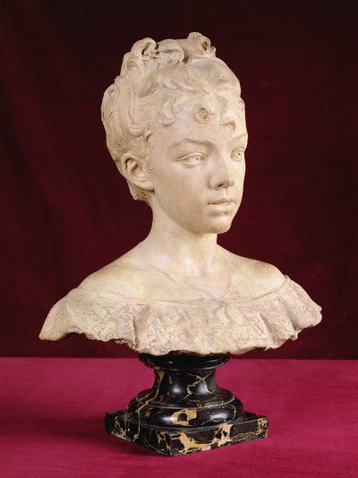 Fiatal lány portré mellszobra (terrakotta és márvány talapzat) alkotó: Louis Ernest Barrias