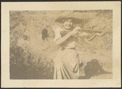 [Florence fegyverrel] alkotó: Louis Fleckenstein