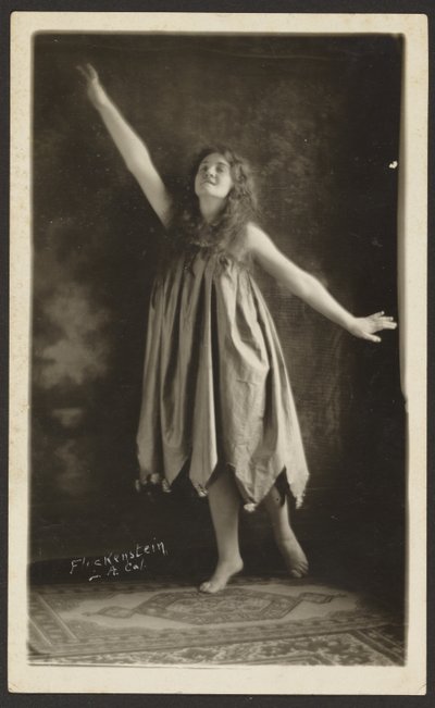 Grace Carberry mint The Sun alkotó: Louis Fleckenstein