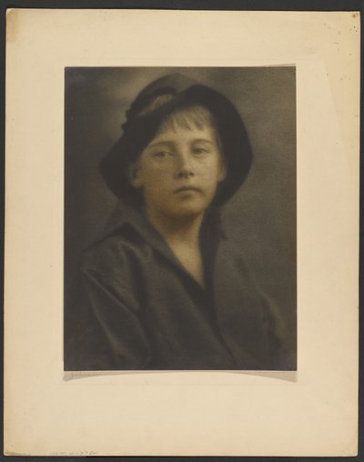 Kemény és készenlétben alkotó: Louis Fleckenstein