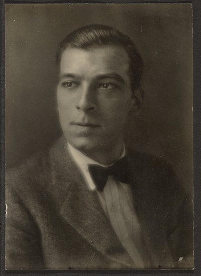 [Fiatalember csokornyakkendővel] alkotó: Louis Fleckenstein