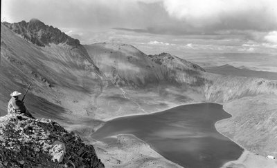 Völgyi kilátás a Yucatán-félszigeten alkotó: Luis Marden