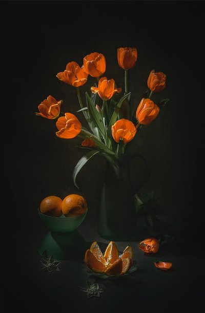 Narancssárga tulipánok csendélete alkotó: Lydia Jacobs
