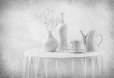 Fehér csendélet – elegancia alkotó: Margareth Perfoncio