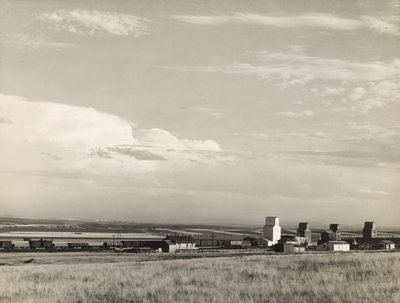 Gabonatárolók a Középnyugaton, "az USA kenyérkosarában". / Great Plains, Carter, Montana alkotó: Marion Post Wolcott