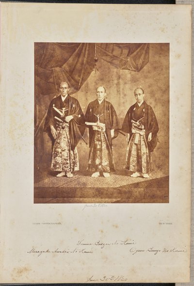 Az Egyesült Államokba küldött első japán követség főköveteinek csoportképe, Washington, D.C. alkotó: Mathew B. Brady