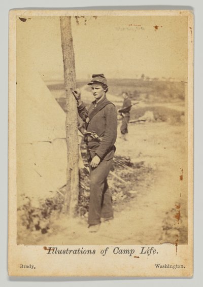 Álló katona pisztollyal az övében alkotó: Mathew B. Brady