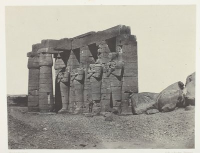 Gournah, Perisztilusz Osymandias sírjából (Ramesseum Occidental); Théba, 59. tábla az "Egypte, Nubie, Palestine et Syrie" albumból (1852). alkotó: Maxime Du Camp