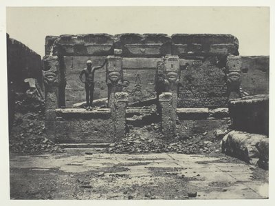 Dendera Teutyres nagy temploma, Felső-Egyiptom, 184951, nyomtatva 1852-ben. alkotó: Maxime Du Camp
