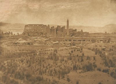 A karnaci palota romjainak általános képe keletről - Théba, 1849-50. alkotó: Maxime Du Camp