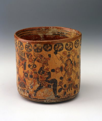 Hengerváza, 650-850 körül (kerámia, piros és fekete narancssárga csúszófestékkel) alkotó: Mayan Mayan