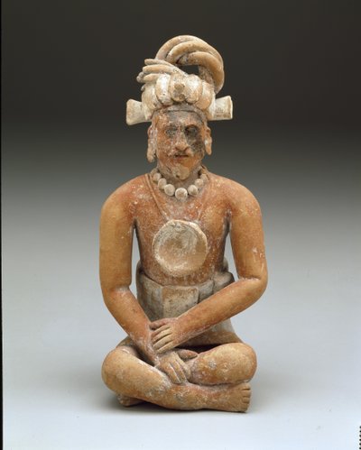 Ülő, szakállas férfi, késő klasszikus korszak, 600-900 körül (kerámia és festék) alkotó: Mayan Mayan