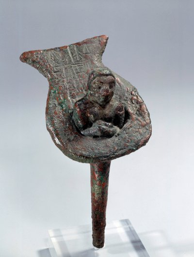 Mezopotámia: Ur Nanshe, Lagash hercegének alapozó figurája (köröm és réztartója). Kr.e. 2800. A Tello weboldaláról. Mérete 0,11 m x 0,11 m Párizs, Louvre múzeum alkotó: Mesopotamian Mesopotamian