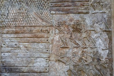 Libanoni fából készült cédrus szállítása. (alacsony megkönnyebbülés) alkotó: Mesopotamian Mesopotamian