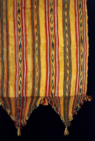 Rebozo részlete, 19. század vége (selyem, pamut, természetes festékek és aranyfonal) alkotó: Mexican School