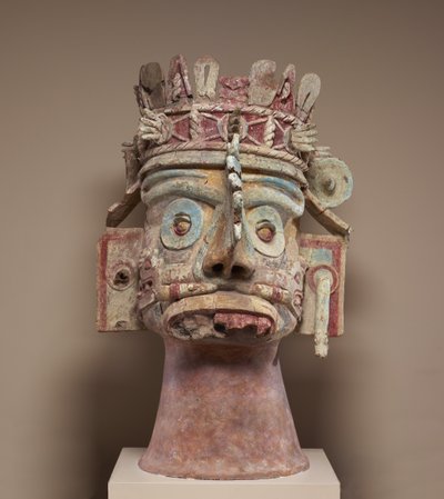 Tlaloc esőisten feje, késő posztklasszikus időszak, 1300-1521 körül (kerámia, tufa, stukkó és festék) alkotó: Mixtec Mixtec