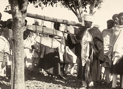 „Birodalom építése” a fasiszta korban: Abesszin harangok, 1936.09.05. (f/w fotó) alkotó: Modestino Baldinetti