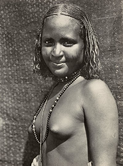 „Birodalom építése” a fasiszta korban: Habab lány, 1936.09.05. (f/w fotó) alkotó: Modestino Baldinetti