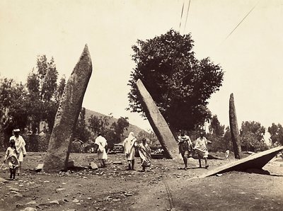 „Birodalom építése” a fasiszta korban: hely, ahol egykor Axum obeliszkje állt, most Rómába szállítják, 1936. 09. 05. (f/w fotó) alkotó: Modestino Baldinetti
