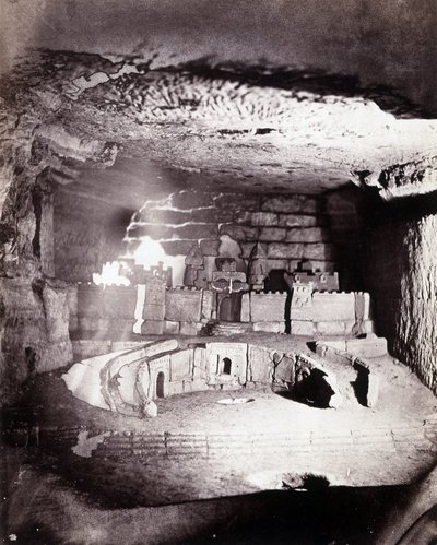 Párizs katakombái. Kilátás a Port Saint Philippe (Saint-Philippe) építészeti szobráról, amelyet a helyiségek megszilárdításáért felelős Decure készített 1777-ben alkotó: Nadar