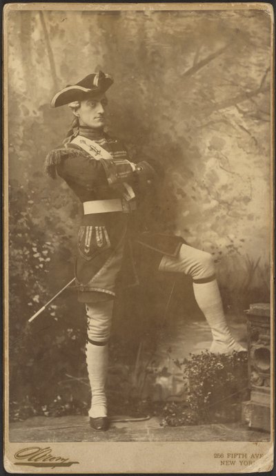 [John Drew, Jr. mint Plume kapitány "A toborzó tiszt" című filmből] alkotó: Napoleon Sarony