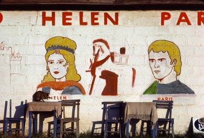 Falfestmény a trójai Heléna kávézóban, Törökország, Trója alkotó: Nathan Benn
